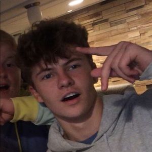 Meet your Posher, Jake